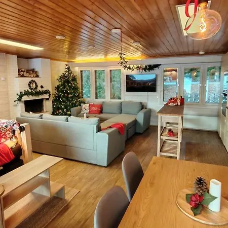 Magic Arctic Christmas With Sauna *